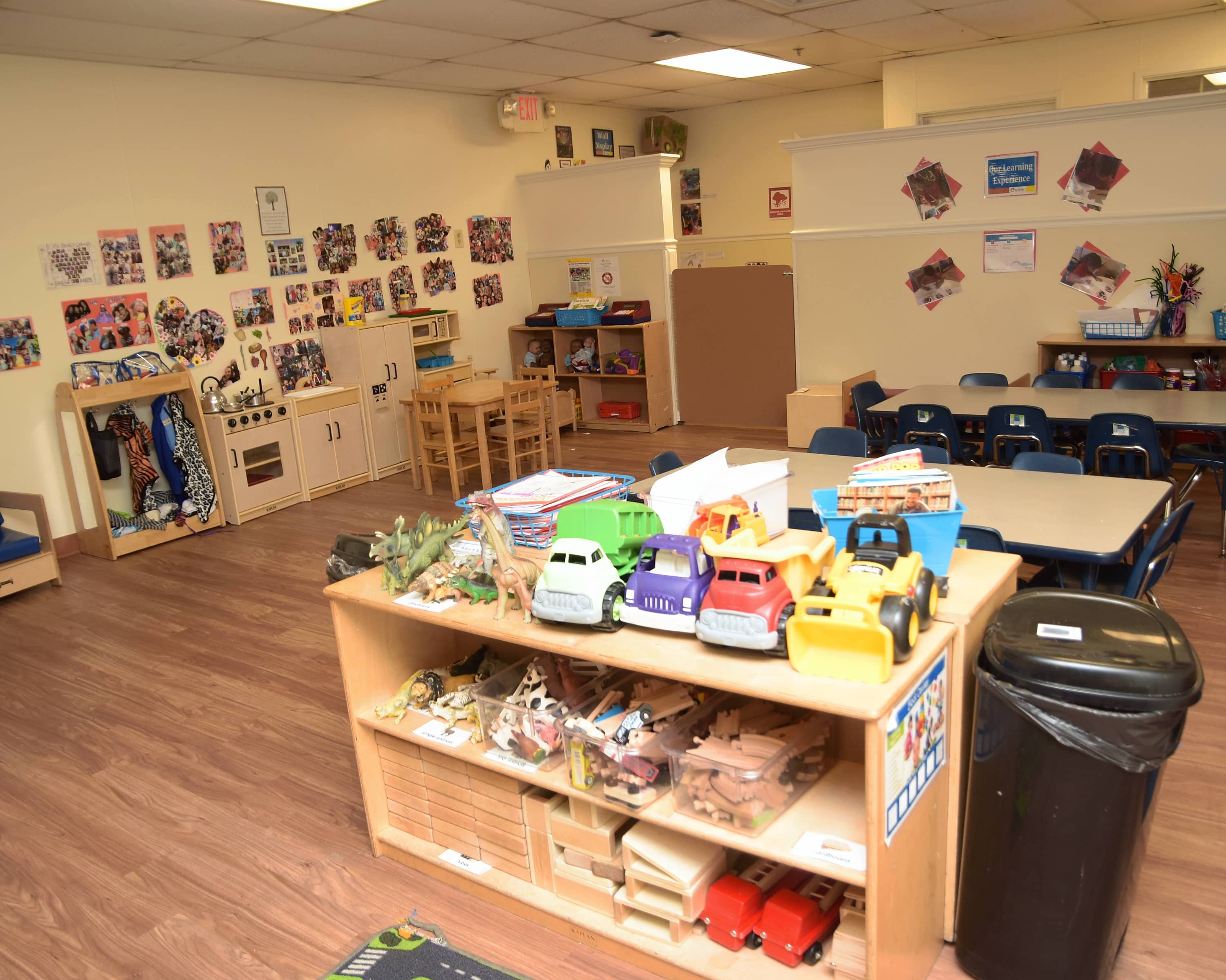 La Petite Academy of Miami in Miami, FL 6190 NW 7th Street La